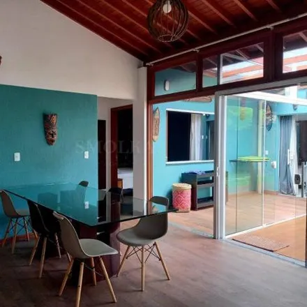 Buy this 5 bed house on Travessa da Bênção in Rio Tavares, Florianópolis - SC