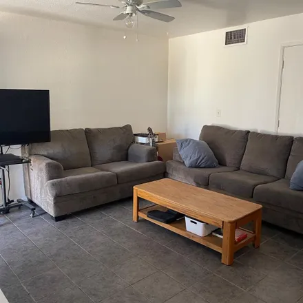 Rent this 1 bed room on South 4th Avenue in Tucson, AZ 85701