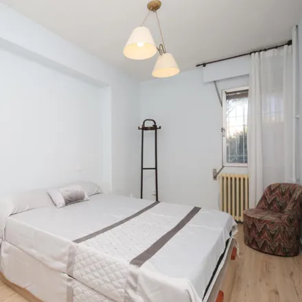 Rent this 4 bed apartment on Madrid in Avenida del Manzanares, 4