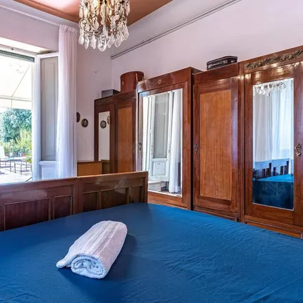Rent this 2 bed townhouse on Montecatini Terme in Via Giosuè Borsi, 51061 Montecatini Terme PT