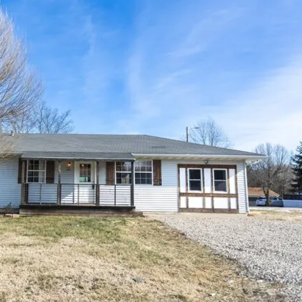 Image 2 - 412 James Street, Fordland, Webster County, MO 65652, USA - House for sale