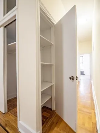 Image 4 - 352 West 18th Street, New York, NY 10011, USA - House for rent