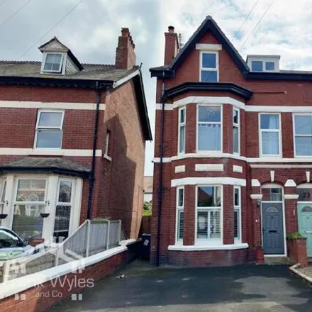 Buy this 6 bed duplex on Lightburne Avenue in Lytham St Annes, FY8 1JE