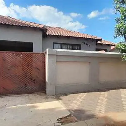Rent this 3 bed apartment on unnamed road in Soteba, Soweto