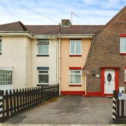 Buy this 2 bed townhouse on Gurnard Road in Portsmouth, PO6 3HL