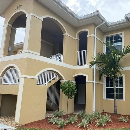 Buy this 3 bed condo on 1099 Winding Pines Circle in Cape Coral, FL 33909