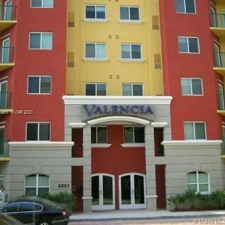 Image 9 - 6001 Southwest 70th Street, South Miami, FL 33143, USA - Apartment for rent
