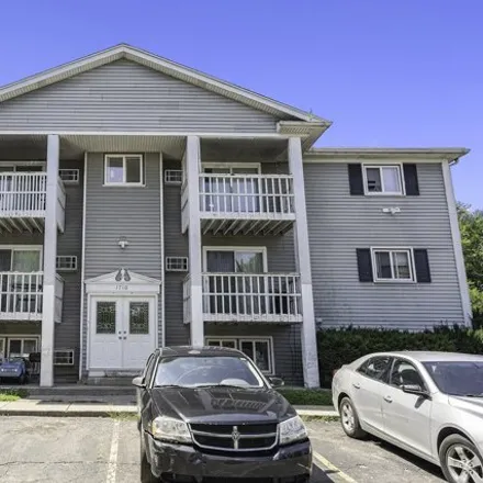 Buy this studio house on Parchment High School in 1916 East G Avenue, Parchment