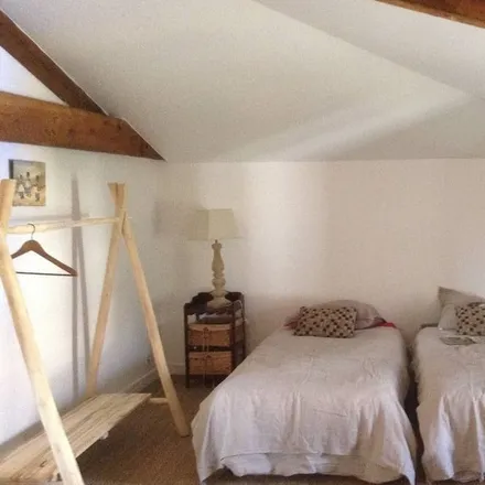 Rent this 3 bed house on 17113 Mornac-sur-Seudre