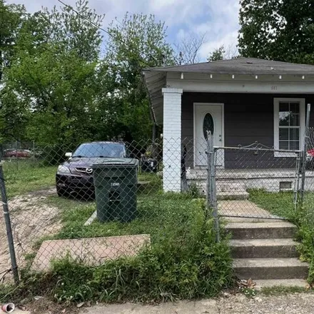 Buy this 2 bed house on 677 North Bingham Street in Memphis, TN 38112