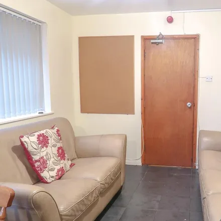 Image 2 - The Cricketers Student Accomodation, King Edward's Road, Swansea, SA1 4LU, United Kingdom - Room for rent
