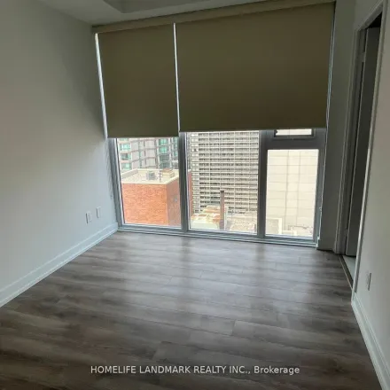 Image 5 - Panda Condos, 28, 20 Edward Street, Old Toronto, ON M5G 1M5, Canada - Apartment for rent