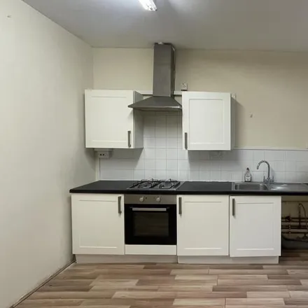 Image 3 - Admiral, Mare Street, Lower Clapton, London, E8 1HY, United Kingdom - Apartment for rent