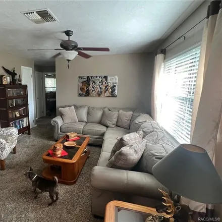 Image 3 - 3276 North Tallow Point, Beverly Hills, Citrus County, FL 34465, USA - House for sale