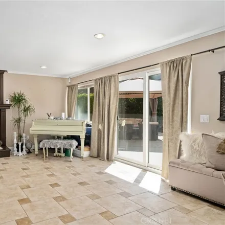 Image 7 - 5879 Eilat Place, Los Angeles, CA 91367, USA - House for sale