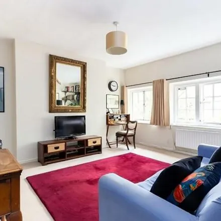 Buy this 1 bed apartment on Redman Buildings in Portpool Lane, London