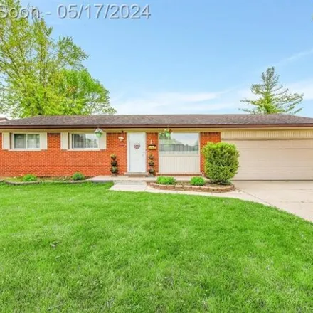 Image 2 - 12838 Bender Drive, Sterling Heights, MI 48313, USA - House for sale