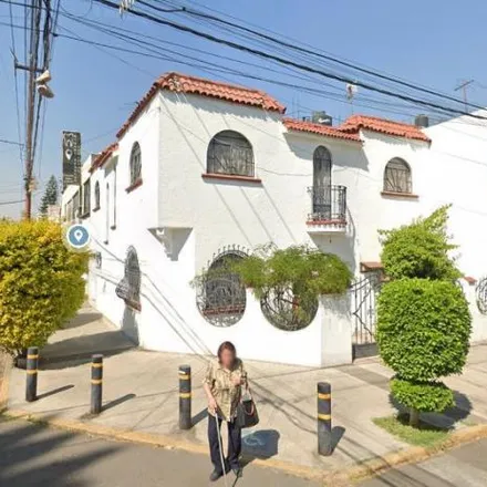 Buy this 4 bed house on Avenida Rómulo Escobar Zerman in Colonia Industrial, 07800 Mexico City