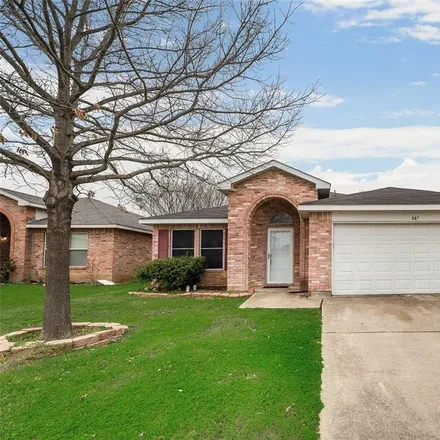 Rent this 3 bed house on 807 Engleside Drive in Arlington, TX 76018