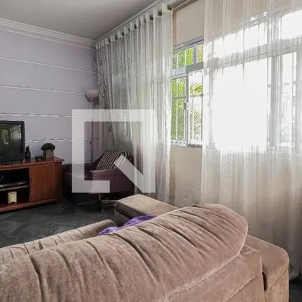 Rent this 3 bed house on Rua Prefeito Rinaldo Poli 589 in Vila Rio, Guarulhos - SP