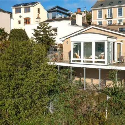 Image 4 - 19 Clarence Hill, Kingswear, TQ6 9NX, United Kingdom - House for sale