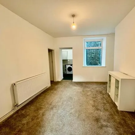 Image 8 - Squire Cars, Aberbeeg Road, Abertillery, NP13 2EQ, United Kingdom - Townhouse for rent