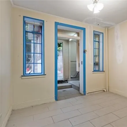 Image 7 - 227 South 4th Street, New York, NY 11211, USA - Townhouse for sale