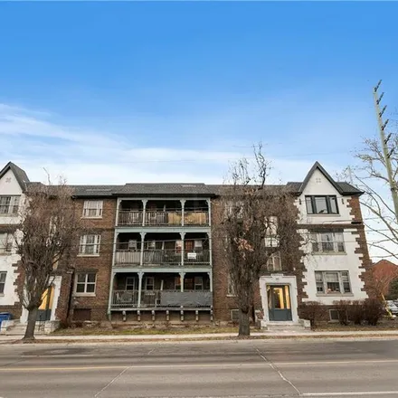 Image 4 - 360 Aberdeen Avenue, Hamilton, ON L8P 2R7, Canada - Apartment for rent