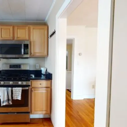 Rent this 2 bed apartment on #5,64 Frost Street in Aggasiz - Harvard University, Cambridge