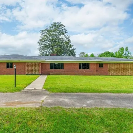 Image 1 - 567 Military Road, Coral, Lamar County, MS 39482, USA - House for sale