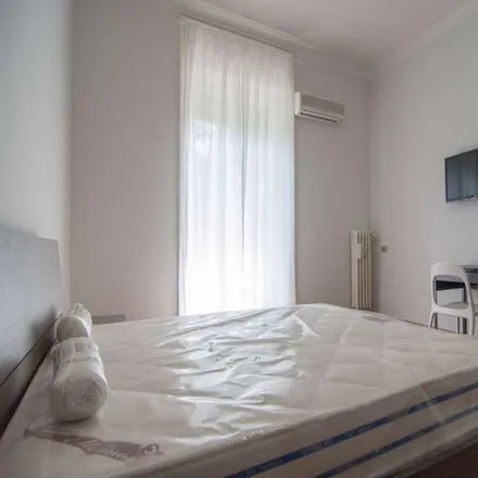 Rent this 5 bed room on Wind in Piazzale Susa, 20133 Milan MI