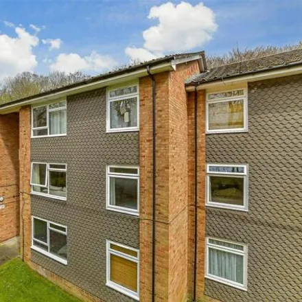 Buy this 2 bed apartment on Alpha Court in Tandridge, CR3 0BU