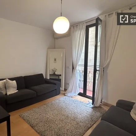 Rent this 2 bed room on Via Laietana in 14, 08003 Barcelona