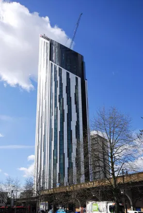 Image 8 - Strata SE1, 8 Walworth Road, London, SE1 6EE, United Kingdom - Apartment for rent