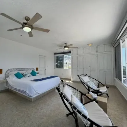 Buy this 3 bed apartment on Cerrada de la Concha in Playa Guitarrón, 39300 Acapulco