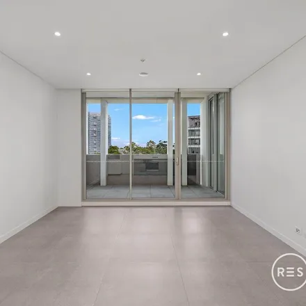 Image 6 - 28 Ebsworth Street, Zetland NSW 2017, Australia - Apartment for rent