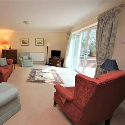 Image 7 - Broadstone Heath Nature Reserve, Ridgeway, Bournemouth, Christchurch and Poole, BH18 8DY, United Kingdom - House for sale