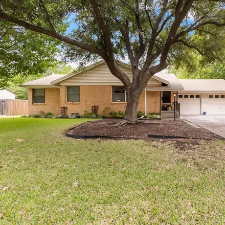 Buy this 3 bed house on 4024 Piedmont Road in Fort Worth, TX 76116
