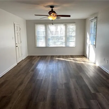 Image 7 - 6325 Colbert Street, Lakeview, New Orleans, LA 70124, USA - Apartment for rent