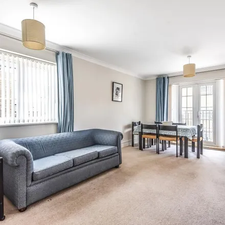 Rent this 2 bed apartment on 37-47 (odds) Reliance Way in Oxford, OX4 2FQ