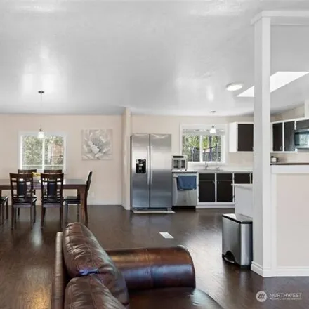 Image 5 - 10578 137th Street East, South Hill, WA 98374, USA - Apartment for sale