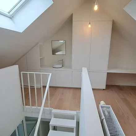 Rent this 2 bed apartment on Haarakkerstraat 10 in 8000 Bruges, Belgium