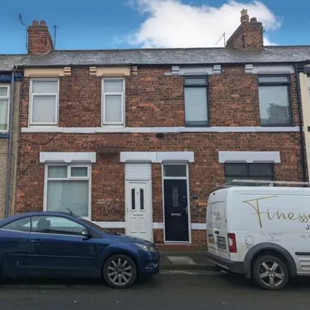 Buy this 3 bed townhouse on Brafferton Street in Hartlepool, TS26 8LJ