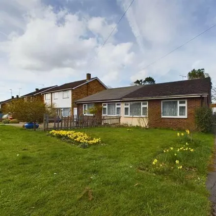 Buy this 2 bed house on Woodland Way in Stevenage, SG2 8BX
