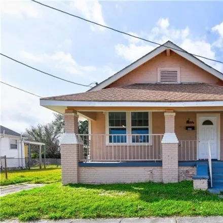 Buy this 4 bed house on 3534 Paris Avenue in New Orleans, LA 70122