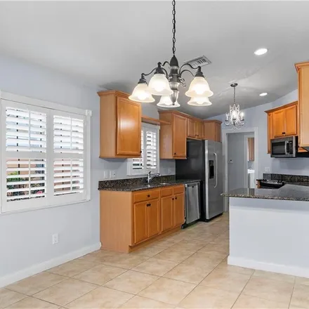 Image 7 - 5572 Dominica Street, Indian River County, FL 32967, USA - Townhouse for sale