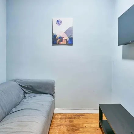 Rent this 1 bed apartment on Matricauto in Avenida Óscar Monteiro Torres 50-A, 1000-105 Lisbon