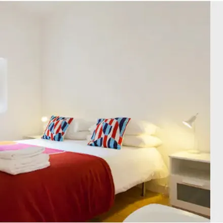 Rent this 3 bed apartment on Rua de Santo Amaro 13 in 15, 1200-822 Lisbon