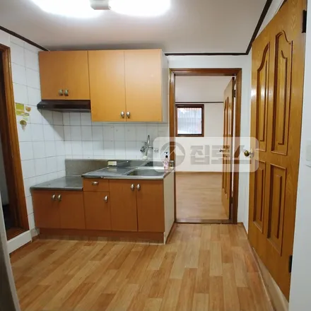 Image 2 - 서울특별시 서초구 양재동 9-16 - Apartment for rent