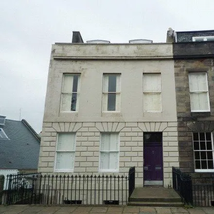 Rent this 2 bed apartment on Claremont Crescent Gardens in Claremont Crescent, City of Edinburgh